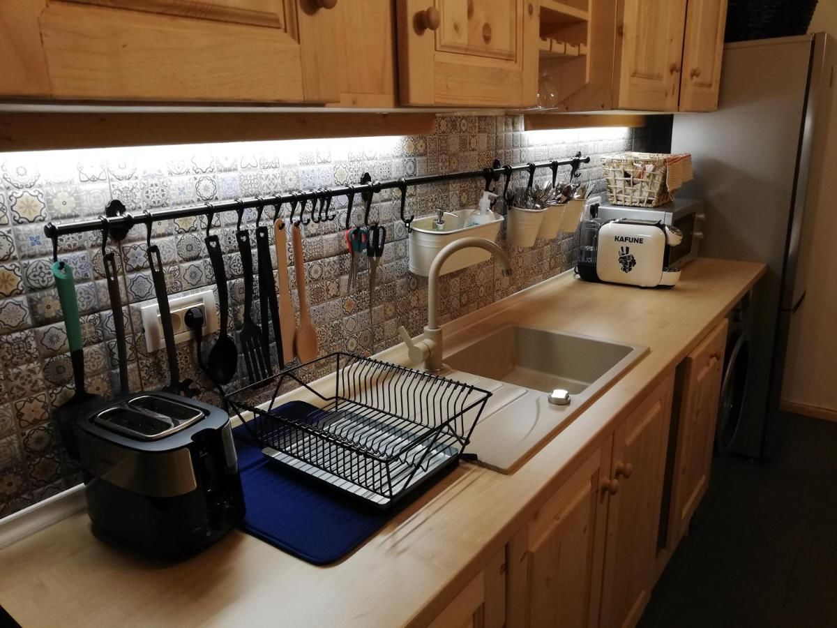 Хостелы Zozo Hostel Брашов-42