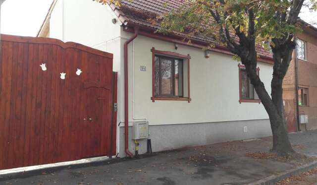 Хостелы Zozo Hostel Брашов-19