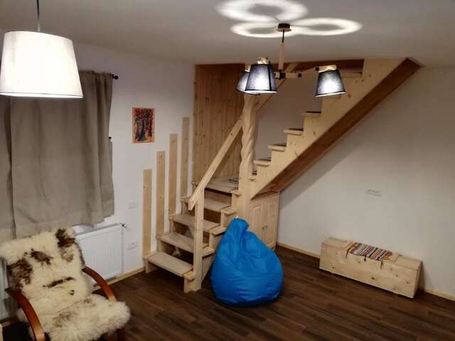 Хостелы Zozo Hostel Брашов-31