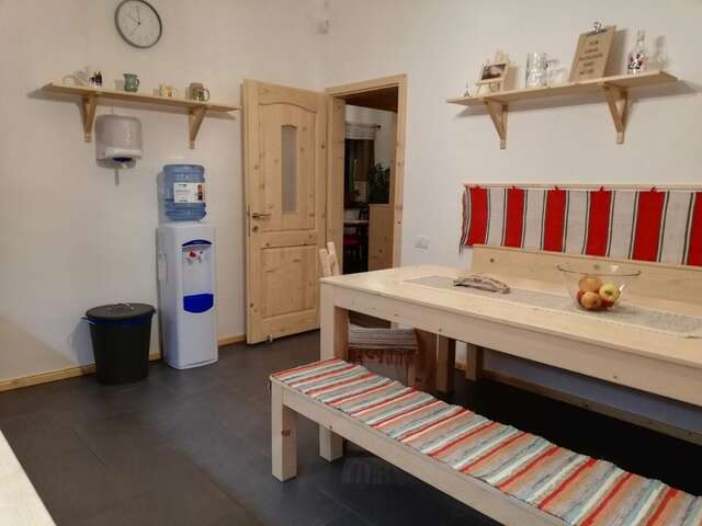 Хостелы Zozo Hostel Брашов-37